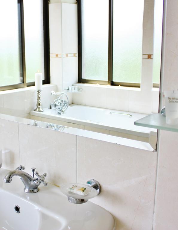 Gemsuites Serviced Apartments State House Nairobi Rum bild