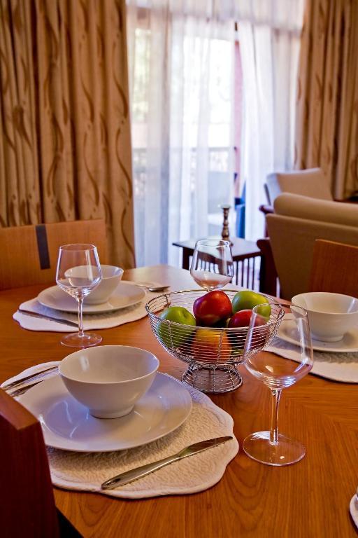 Gemsuites Serviced Apartments State House Nairobi Rum bild