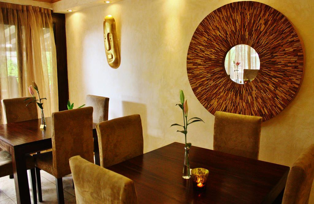 Gemsuites Serviced Apartments State House Nairobi Exteriör bild