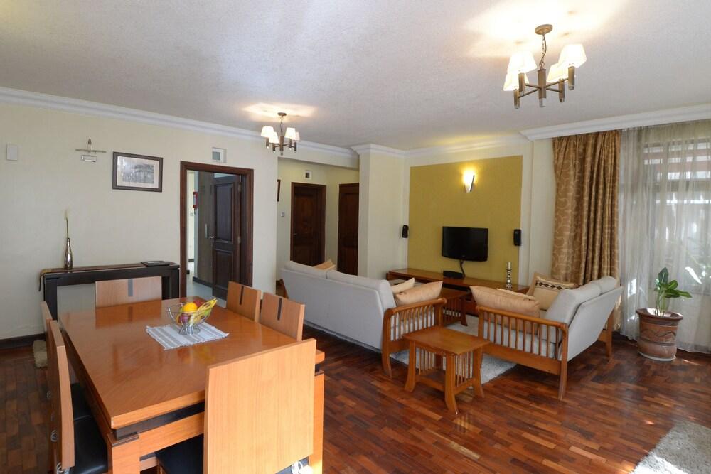 Gemsuites Serviced Apartments State House Nairobi Exteriör bild
